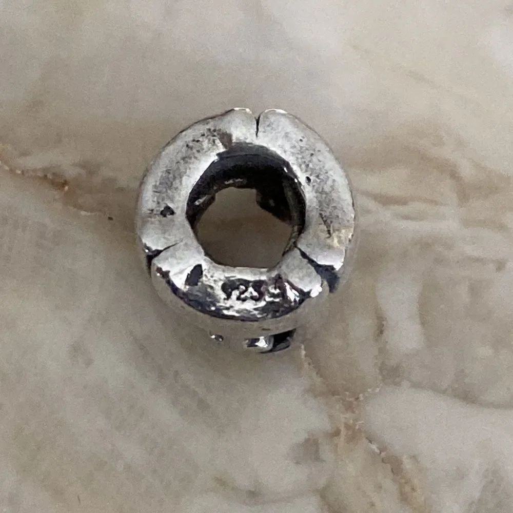 925 Sterling Silver Init”F” Charm Bead - Picture 4 of 4